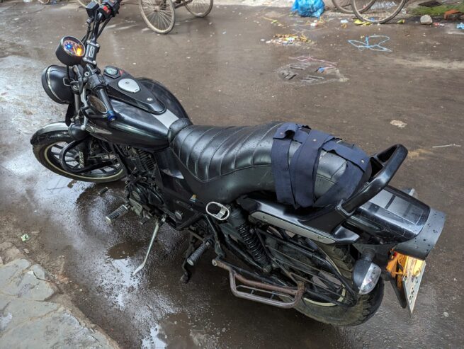 Used Bajaj avenger 150 cc Bike for sale