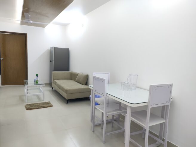 Luxurious Furnished 2-Bedroom Serviced Apartments for Rent