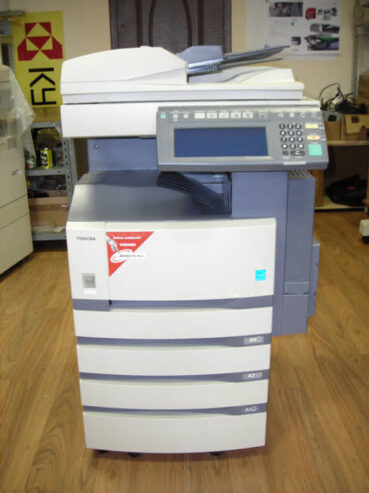 Toshiba e-Studio 452 Digital Photocopy Machine (Original European)