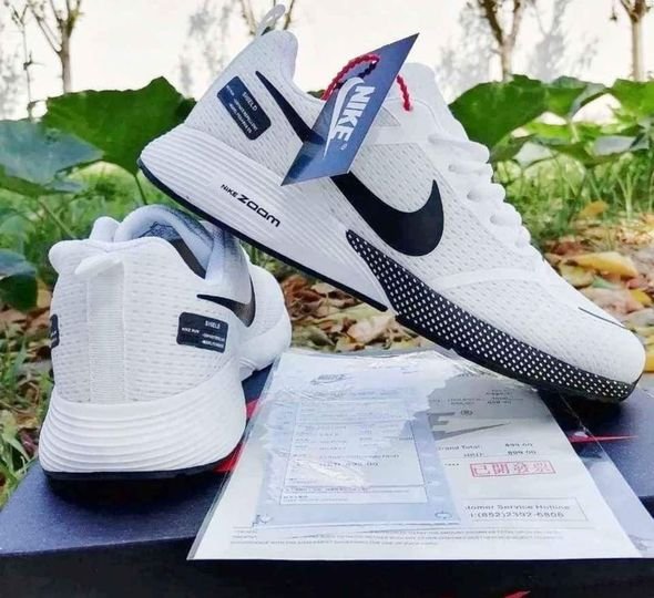 Nike Sneakers | 20% Discount