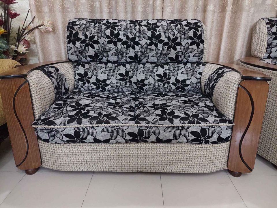 5 seater used sofa set for sale.