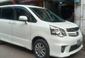 Toyota noah si 2012 for sale