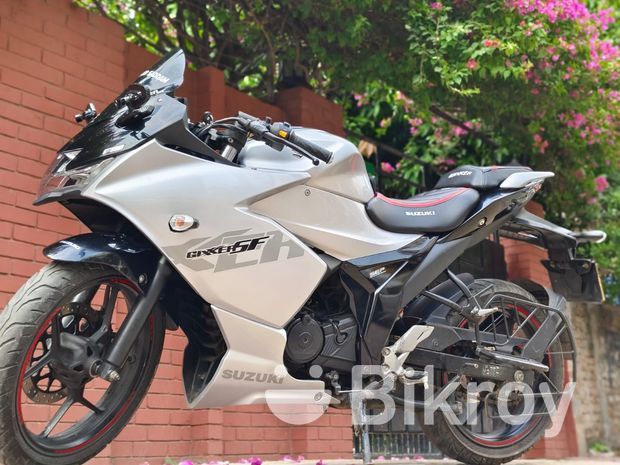 Suzuki Gixxer SF