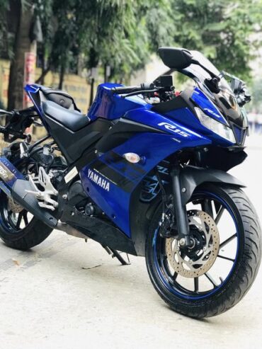 YAMAHA R15-V3