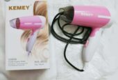 Kemei KM-6830 Hot And Normal Air Foldable Hair Dryer.