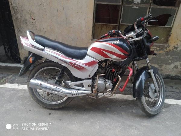 TVS Victor