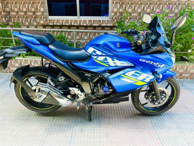 Suzuki Gixxer SF 2022