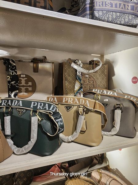 Ladies Handbag | 20% Off