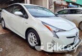 Toyota Prius S TOURING PKG 2016