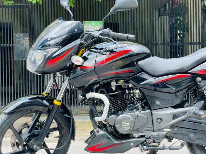 Bajaj Pulsar UG4