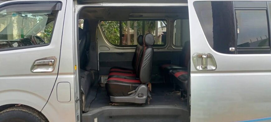 Toyota Hiace Super Gl KDH 2005