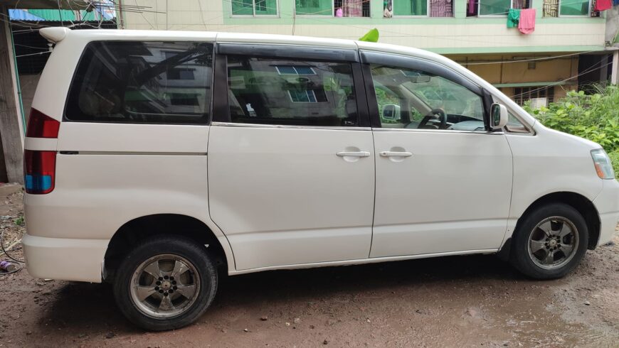 Toyota X Noah Car For Sale