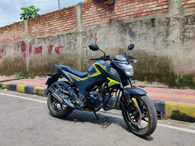 Honda CB Hornet 160R SD For Sale