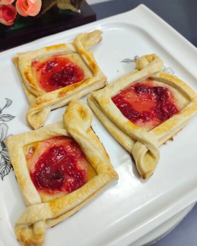 Strawberry Puff Pastry