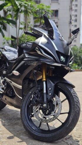 R15 V4 For Sale in Dhaka