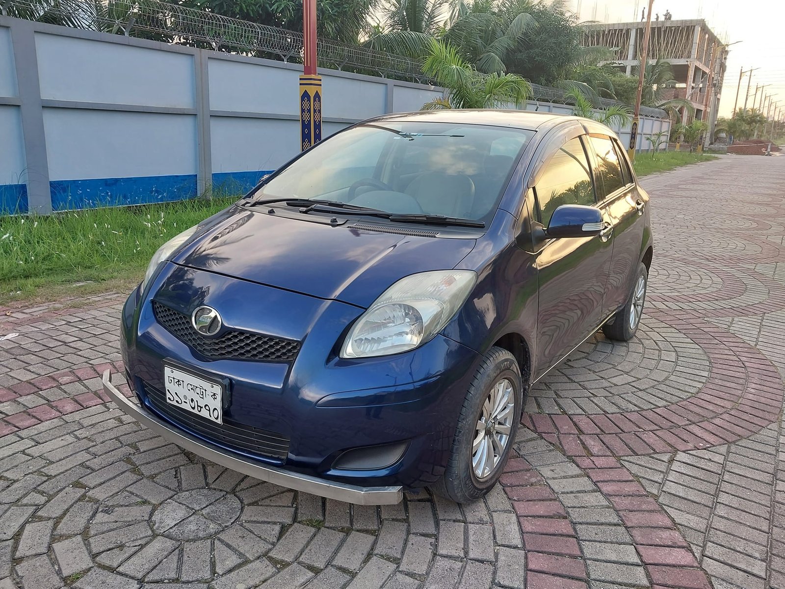 Toyota Vitz 2009 Model For Sale