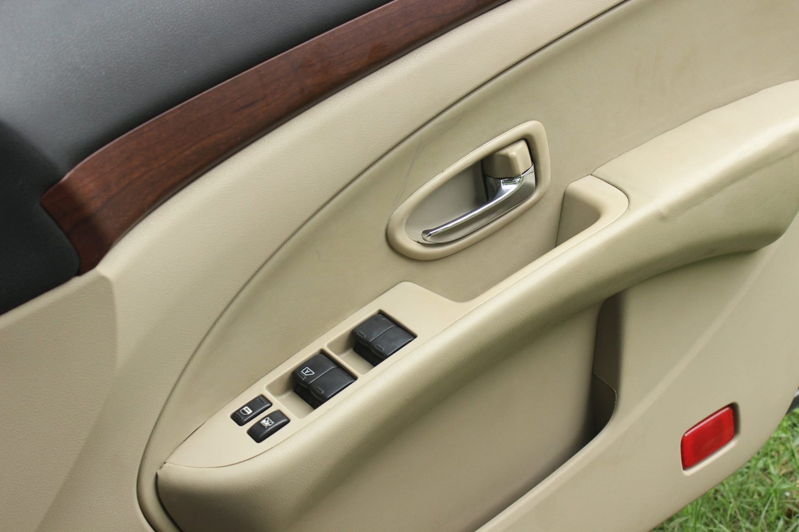 Nissan Bluebird Sylphy For Sale