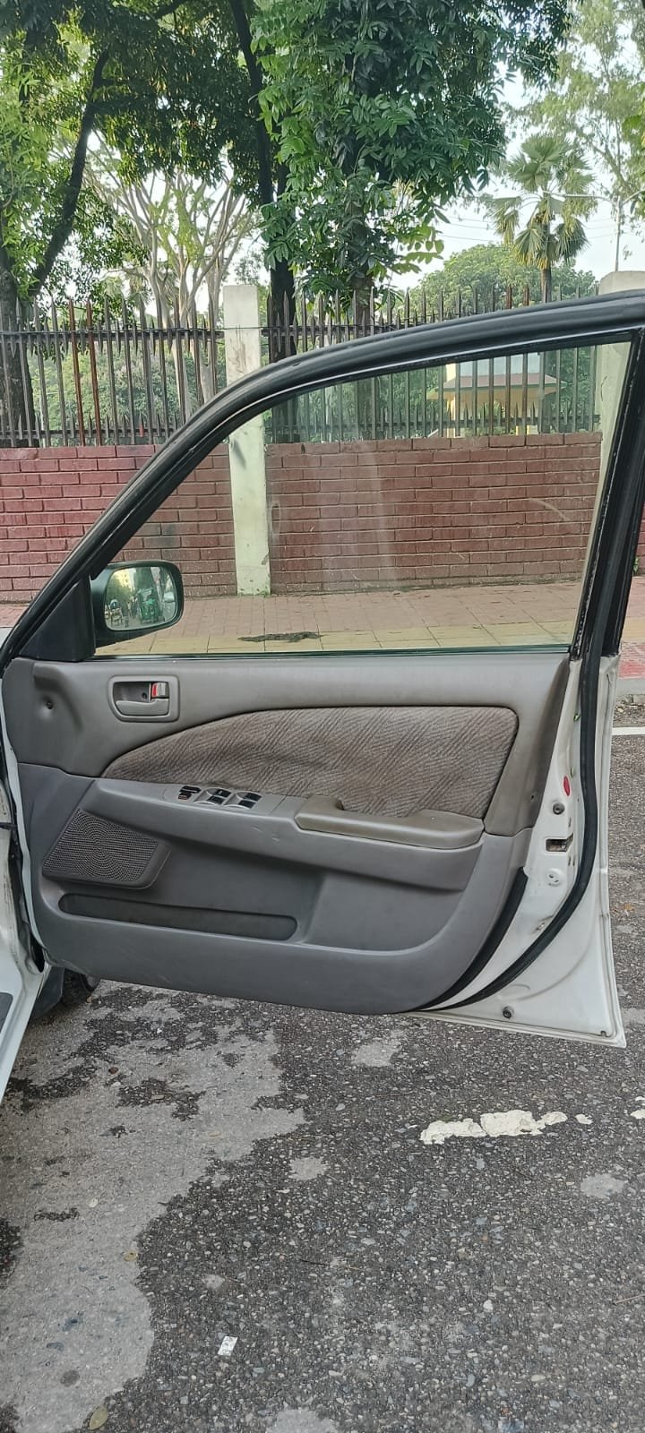 Toyota Corona Premio 2000 Model For Sale