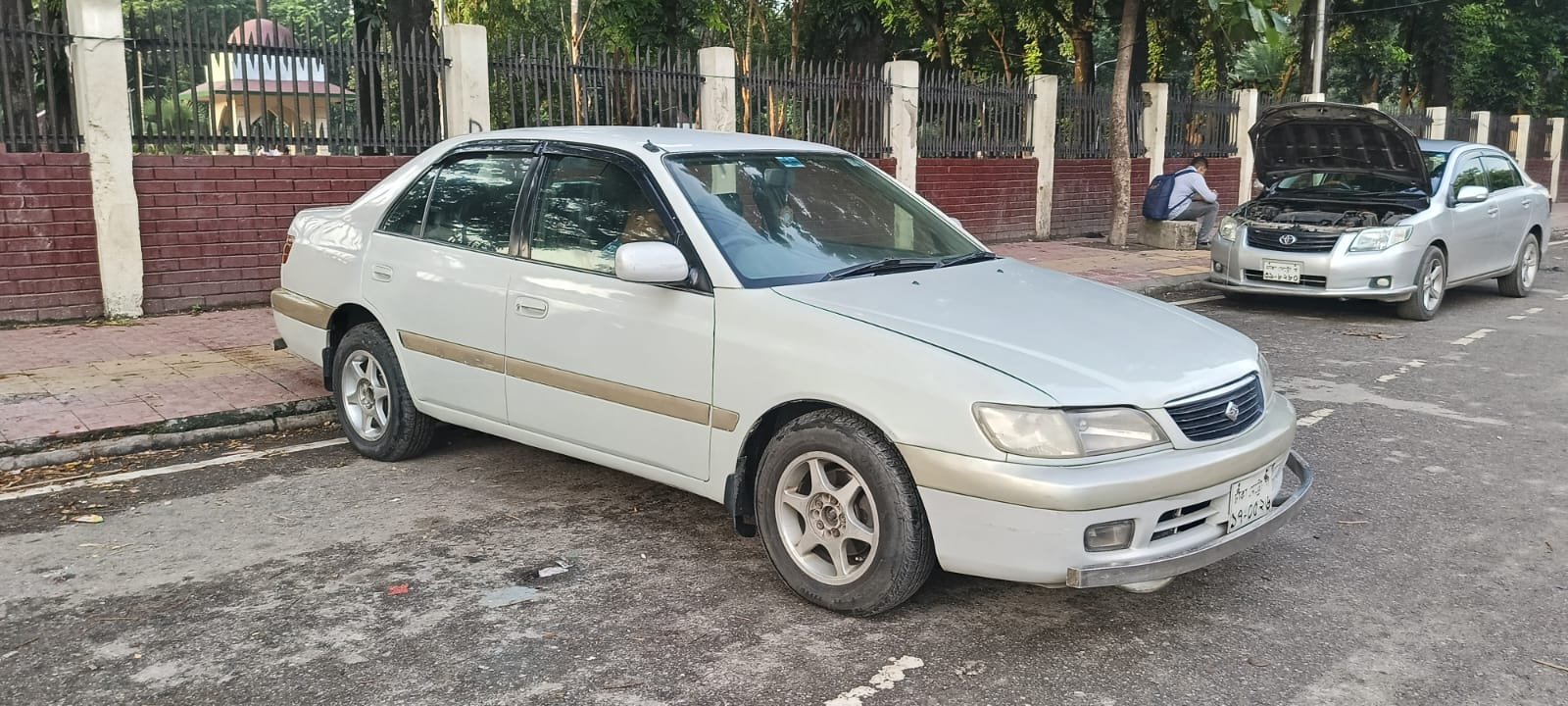 Toyota Corona Premio 2000 Model For Sale