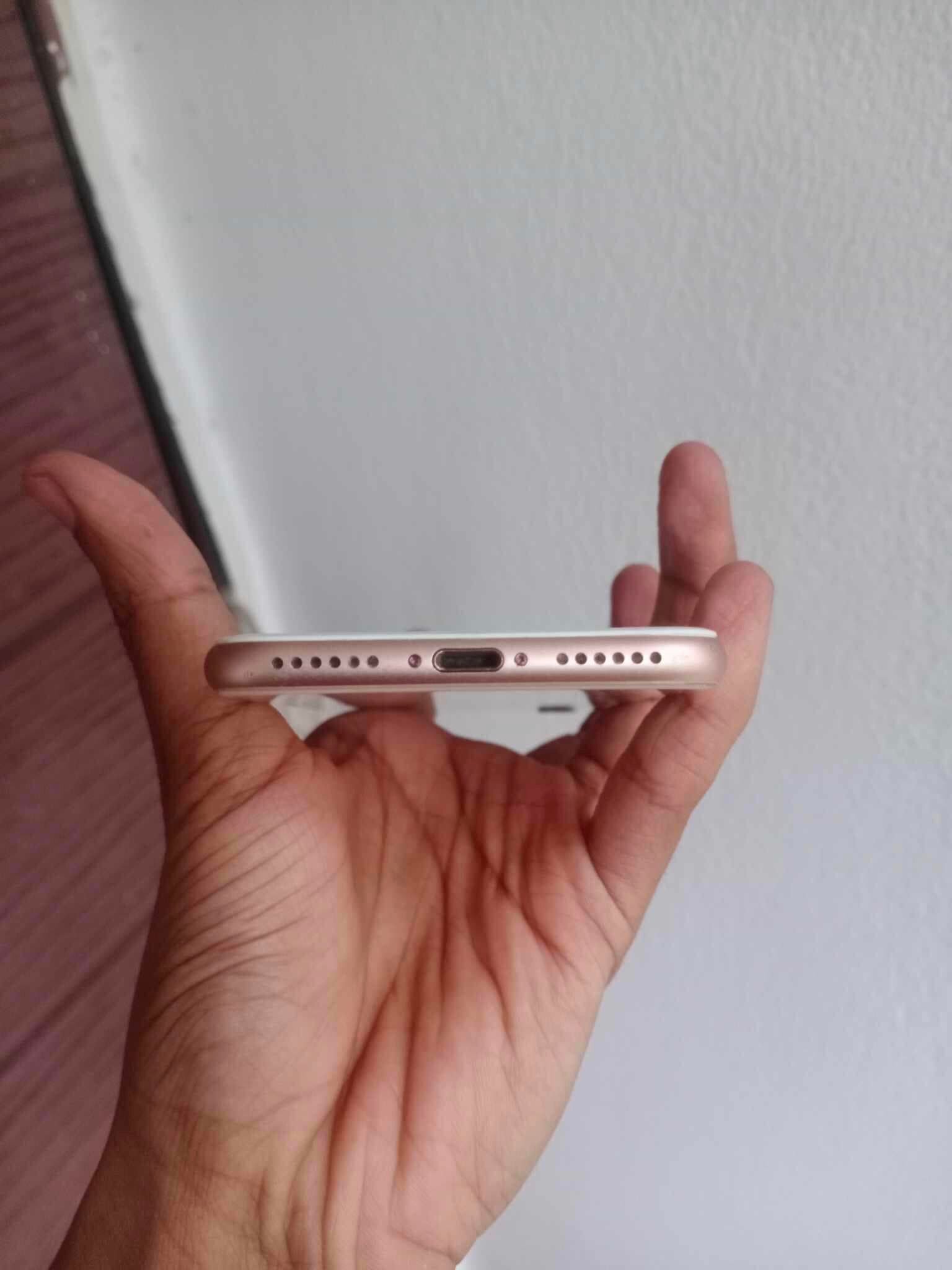 Iphone 8 64GB For Sale