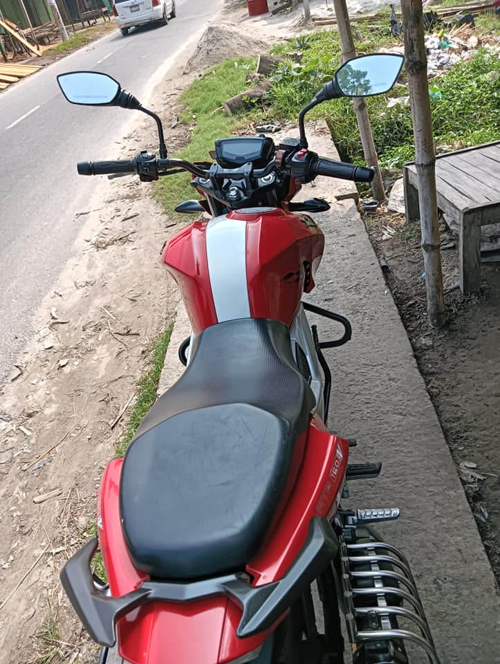 TVS Apache RTR 160 4V Bike For Sale in Kushtia