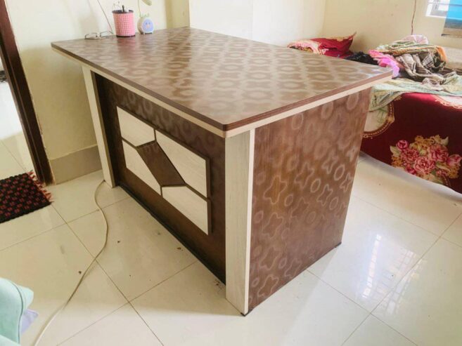 Office Table For Sale in Narayanganj