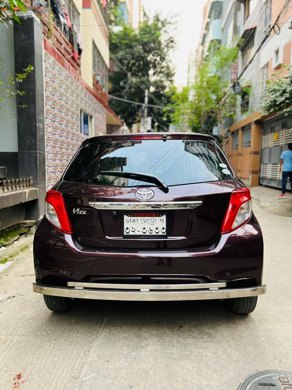 Toyota Vitz 2012 Model For Sale in Dhaka Mirpur 1