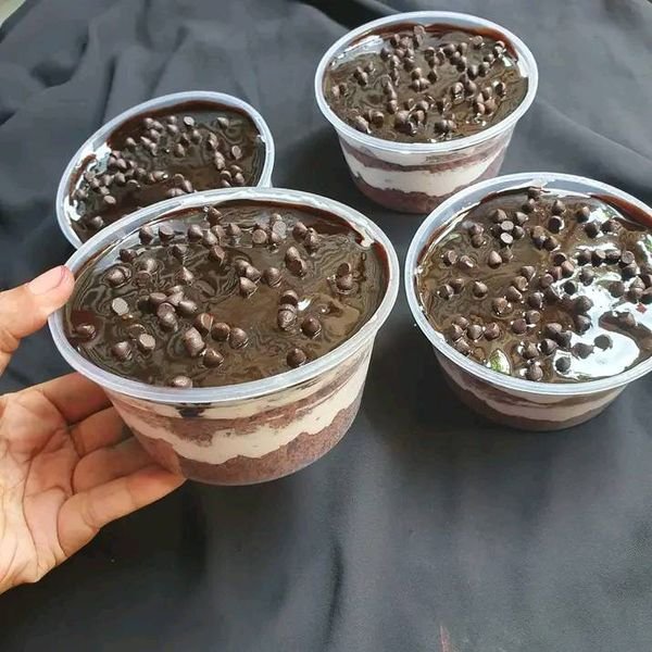 Chocolate Jar Cake