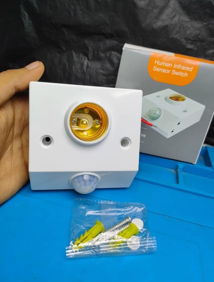 PIR Motion Holder (China)