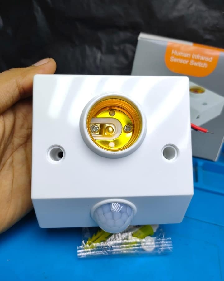 PIR Motion Holder (China)