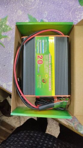 DI-1220A Autocratic Battery Charger