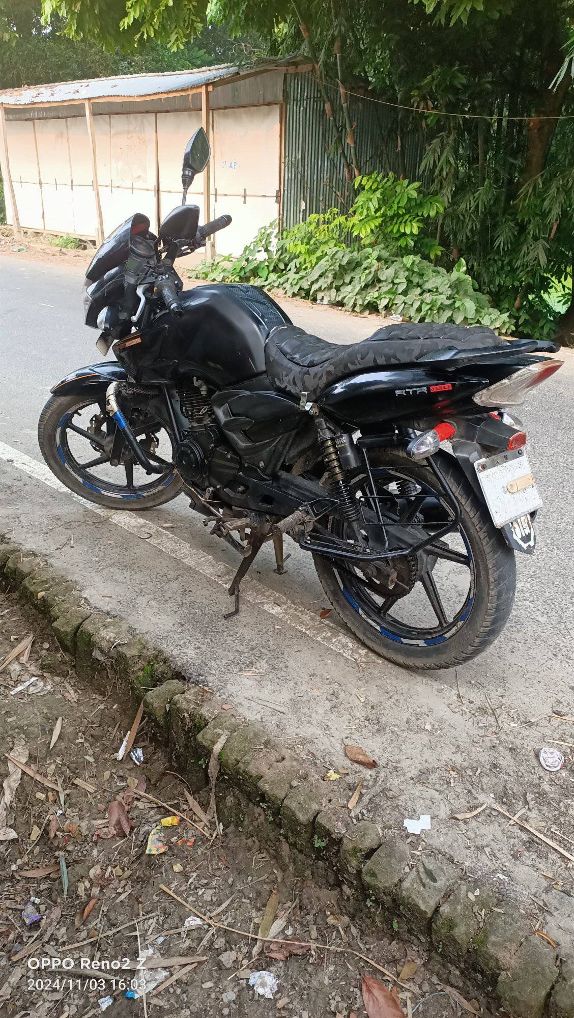 Apache RTR 150cc Bike For Sale in Dhaka Madaripur