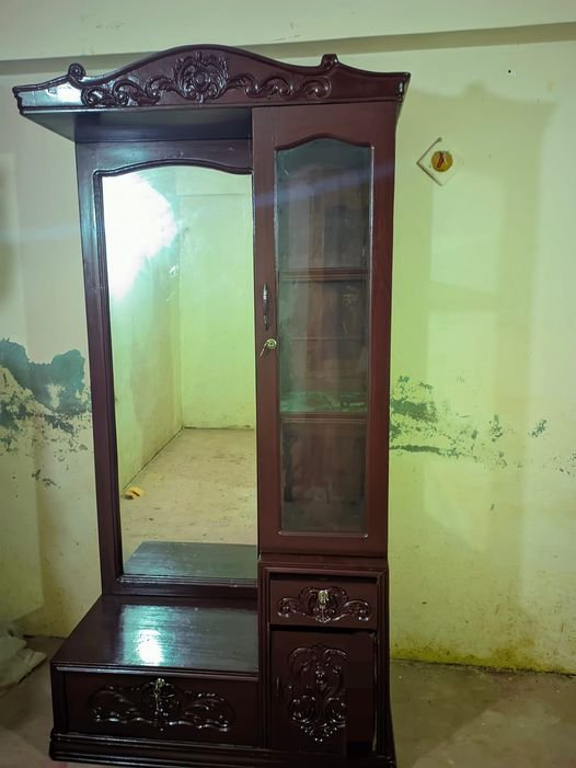 Dressing Table For Sale in Chattorgam Chawkbazar
