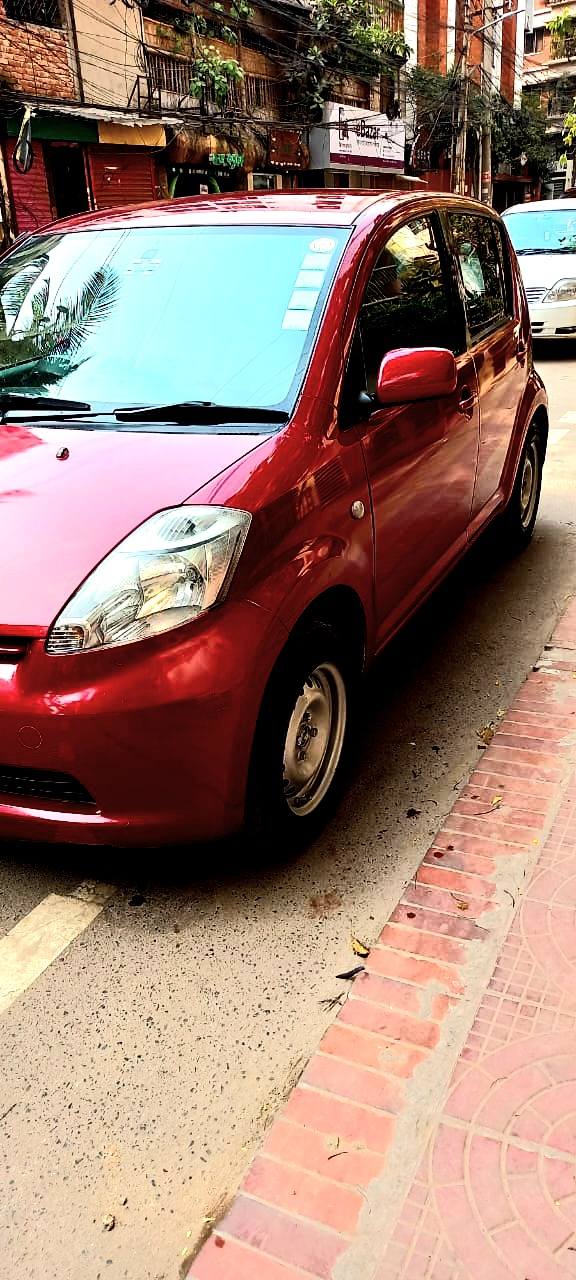 Toyota Passo 2005 Model For Sale in Dhaka Dhanmondi