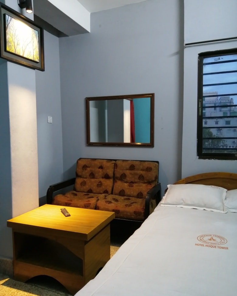 Chattogram Hotel Hoque Tower International Booking