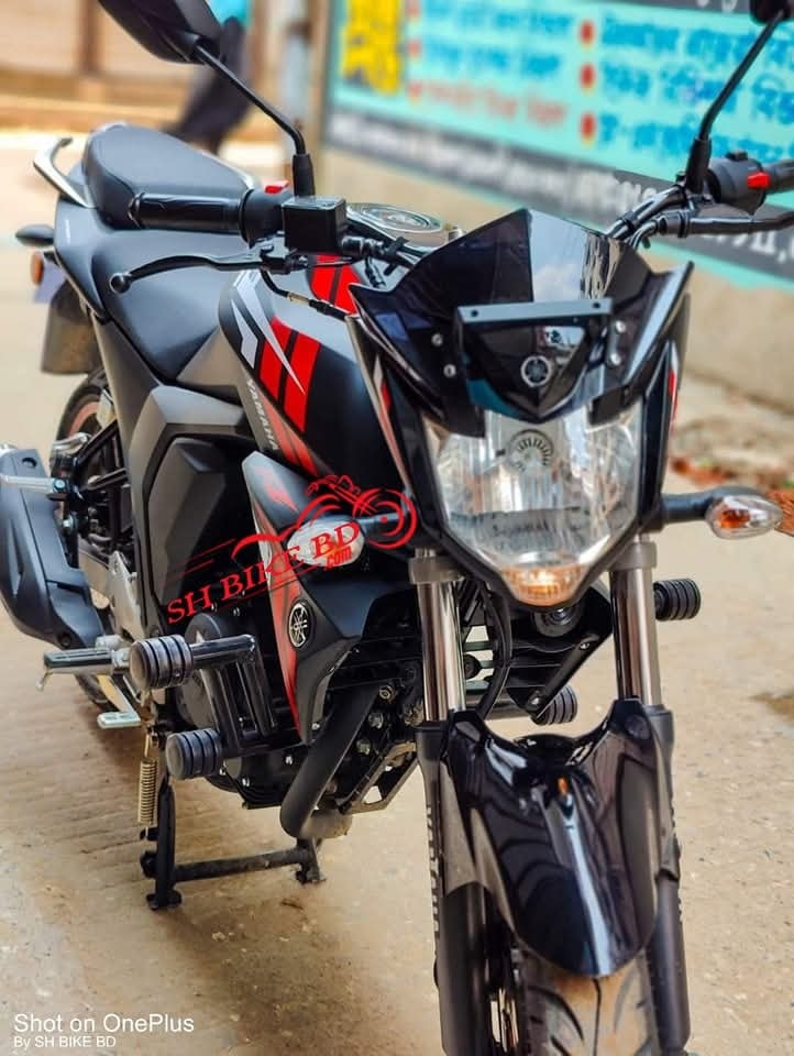Yamaha Fzs Fi V2 2024 Model For Sale