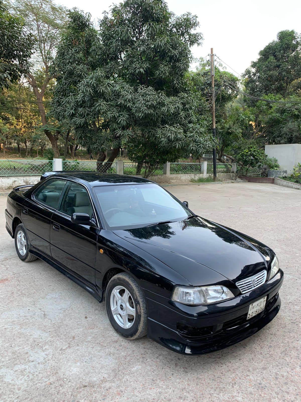 Toyota Vista 1995 Model For Sale in Dhaka