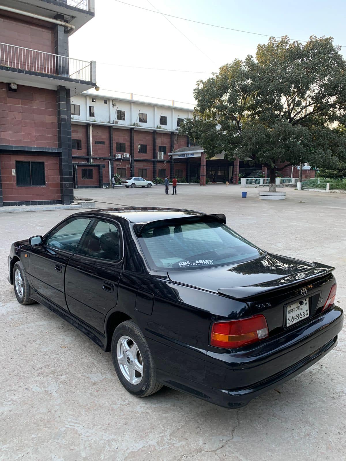 Toyota Vista 1995 Model For Sale in Dhaka