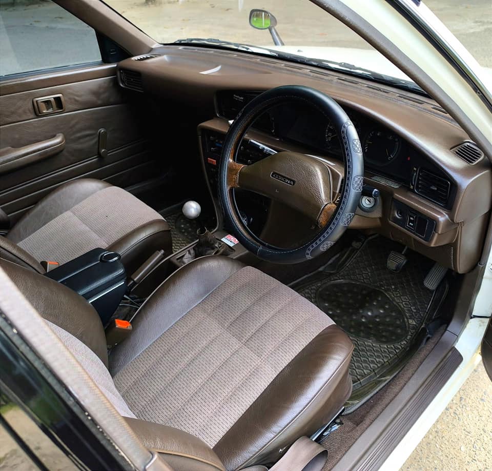 Toyota Corona Wagon 1990 Model For Sale in Dhaka