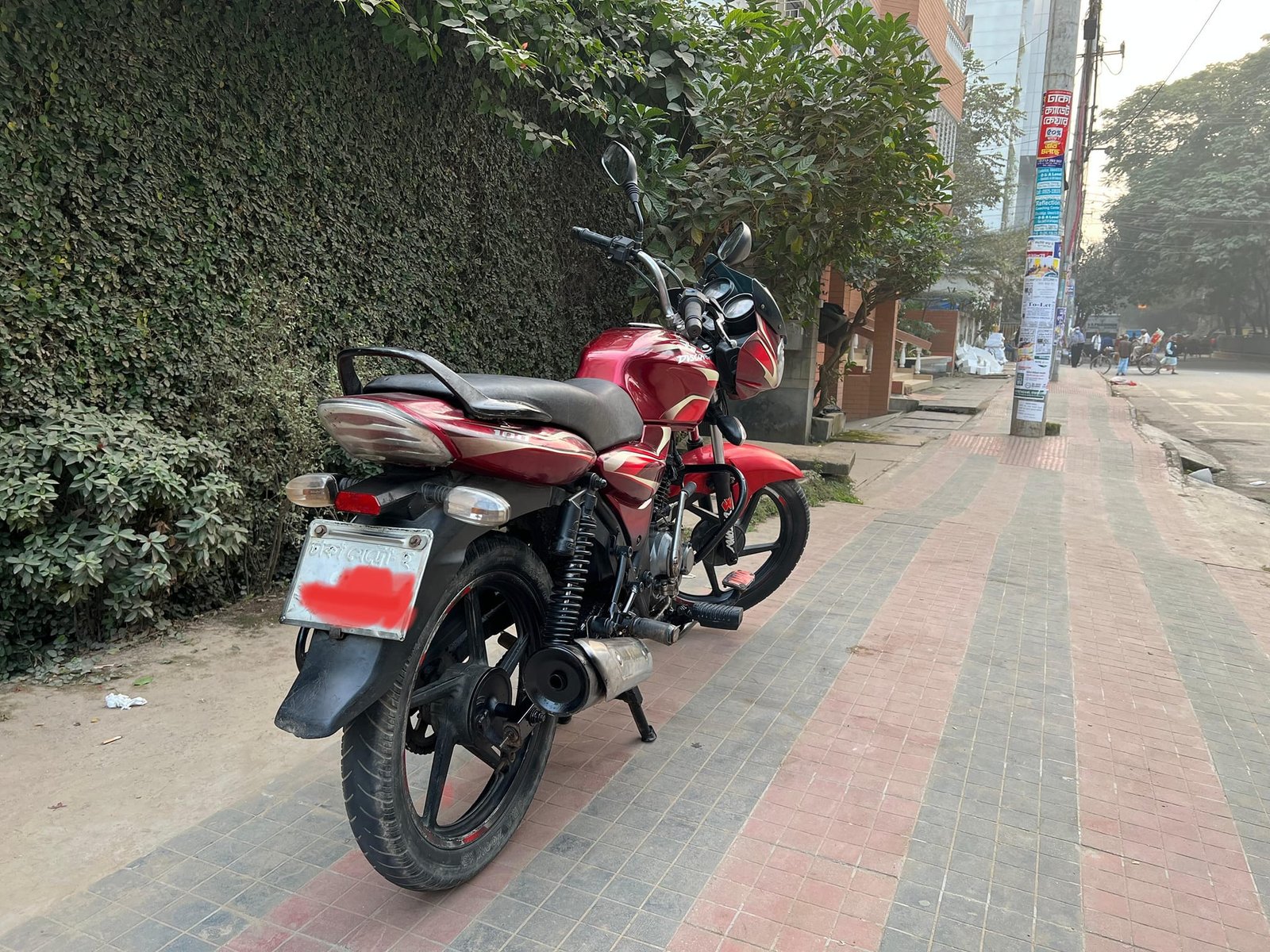 Bajaj Discover 100cc For Sale in Dhaka