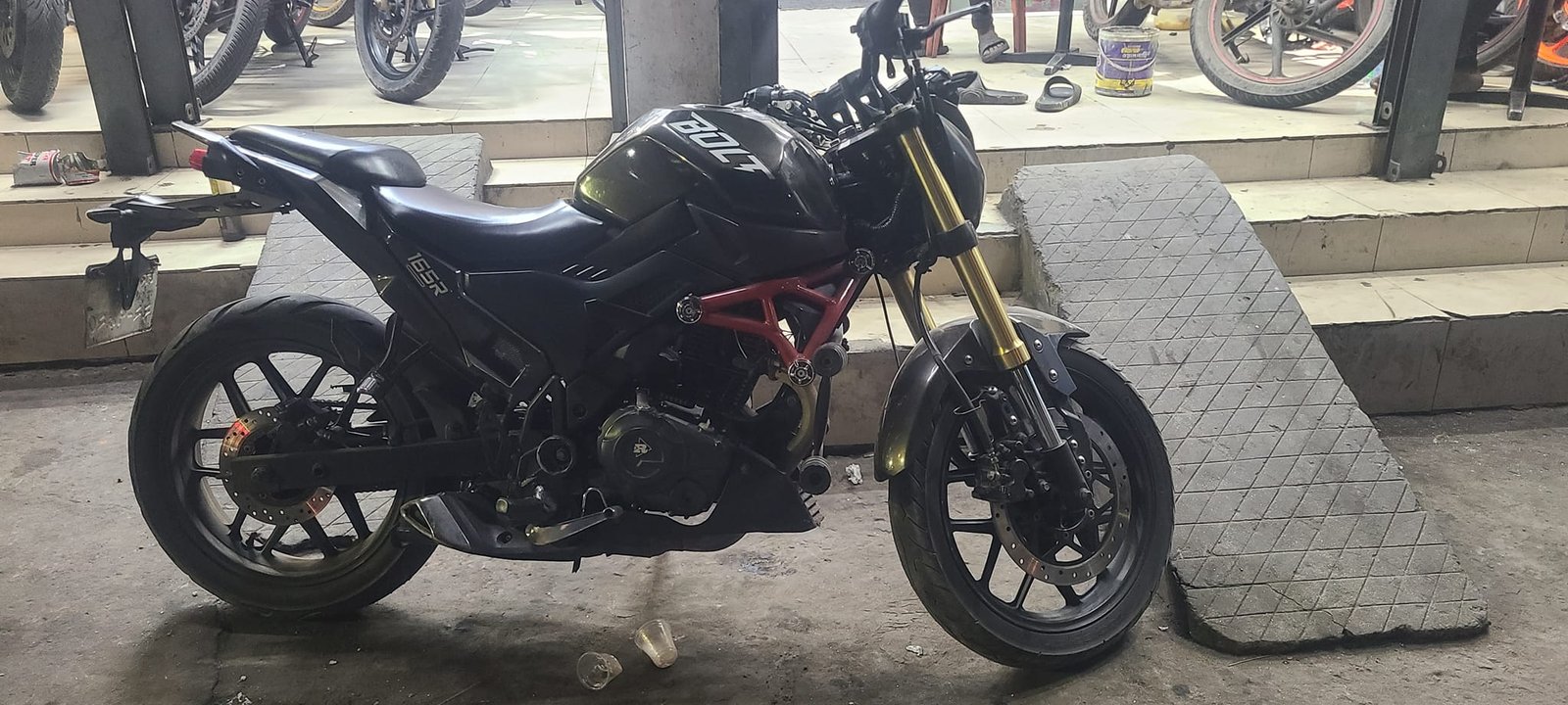 Runner Bolt 165R 2022 Model For Sale in Dhaka