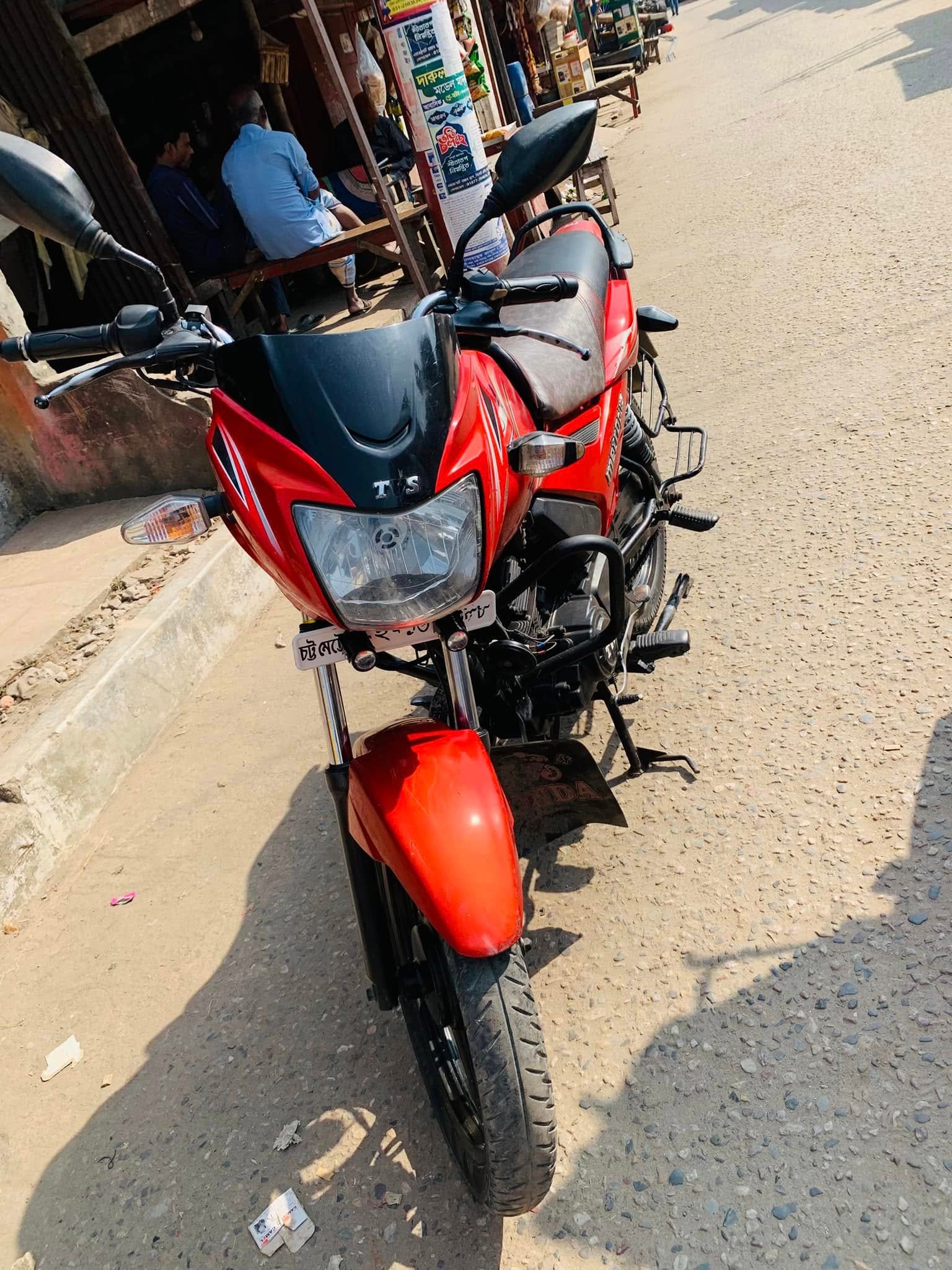 TVS Metro Plus 2017 Model For Sake in Chittagong Patenga