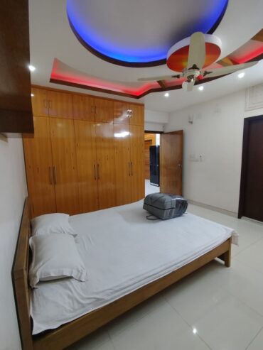 Rent 4 Bedroom Full Furnished Apartment in Dhaka