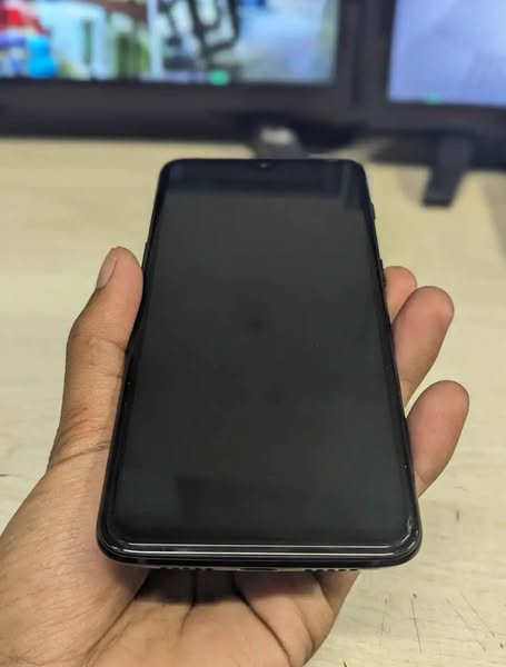 Oneplus 6T for Sell in Dhaka