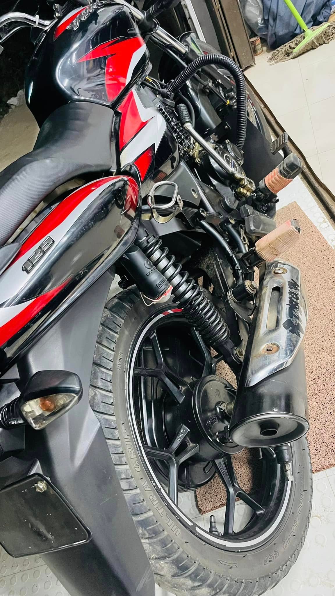 Bajaj Discover 125cc For Sale in Fatikchhari