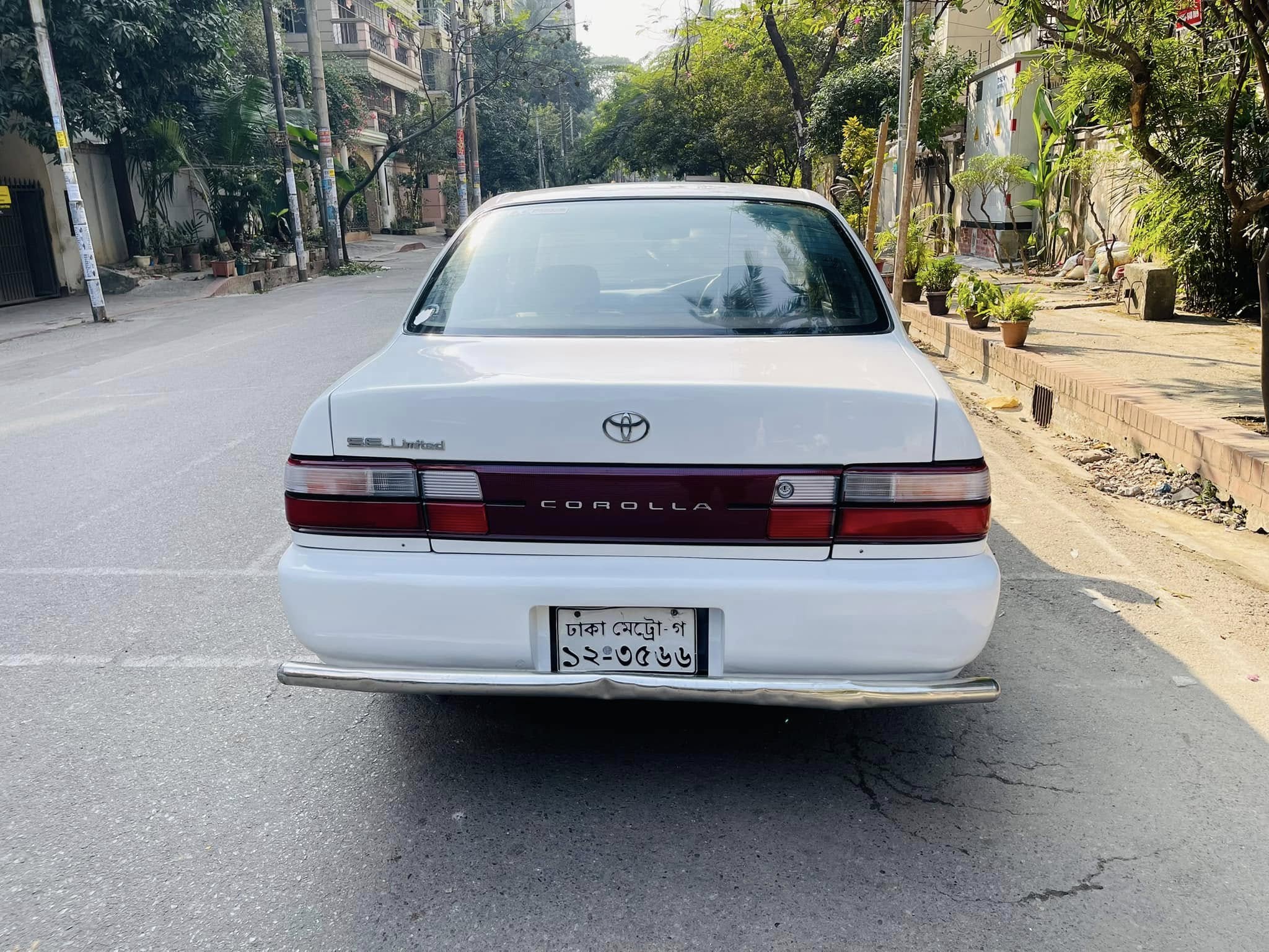 Toyota Corolla SE limited G 1994 Model For Sale in Dhaka