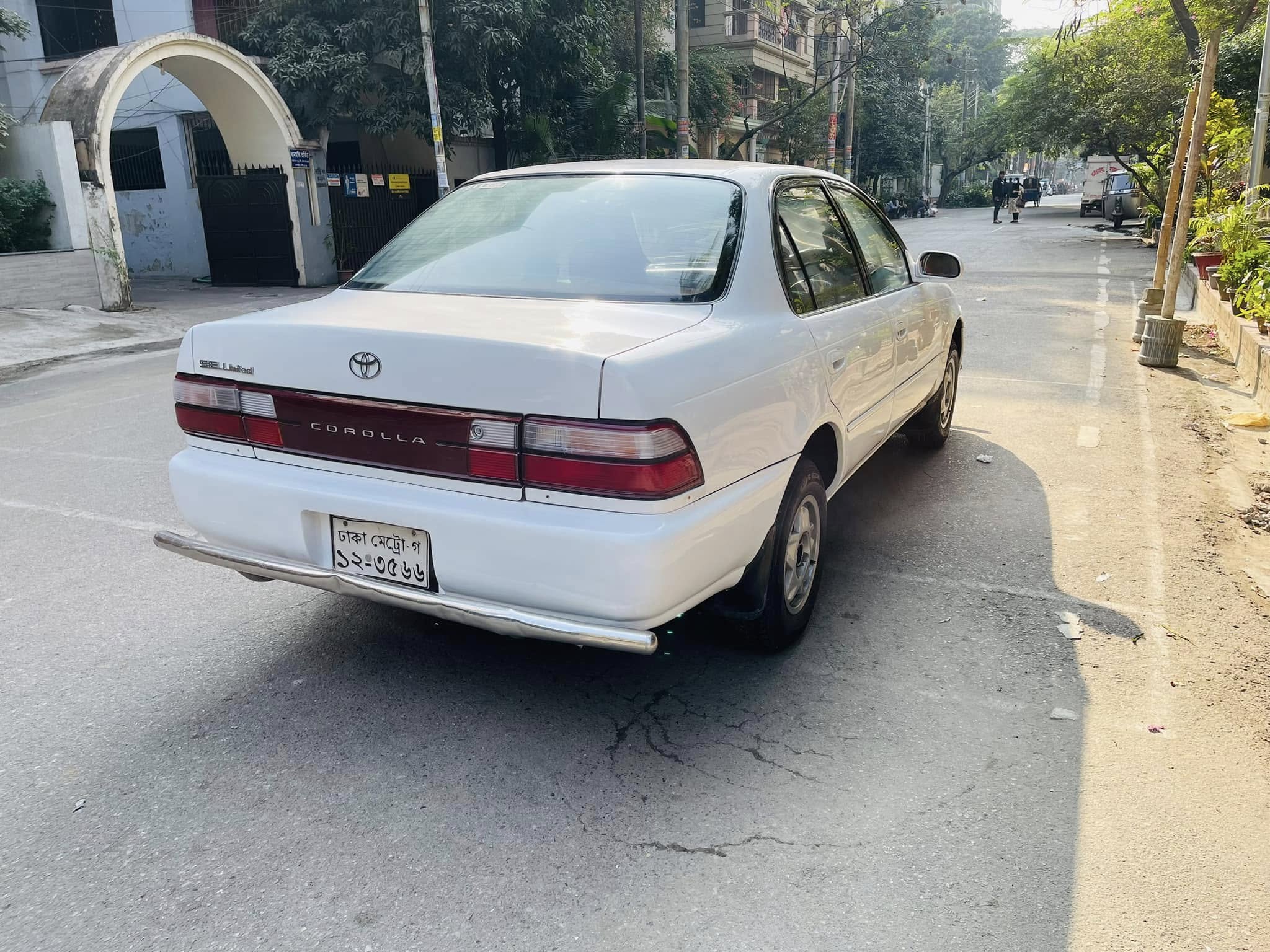 Toyota Corolla SE limited G 1994 Model For Sale in Dhaka
