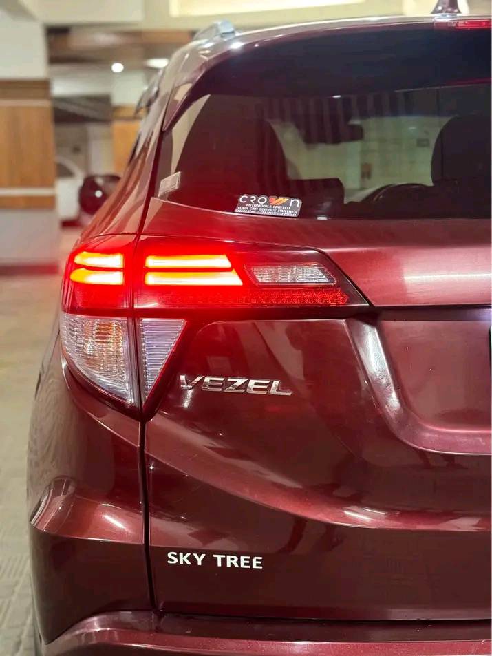 Honda Vezel Z Leather Package 2014 Model For Sale in Dhaka