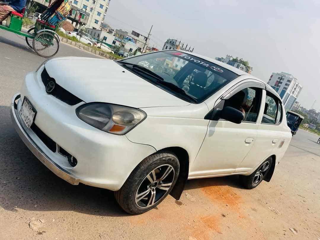 Toyota Platz 2003 Model For Sale in Munshiganj