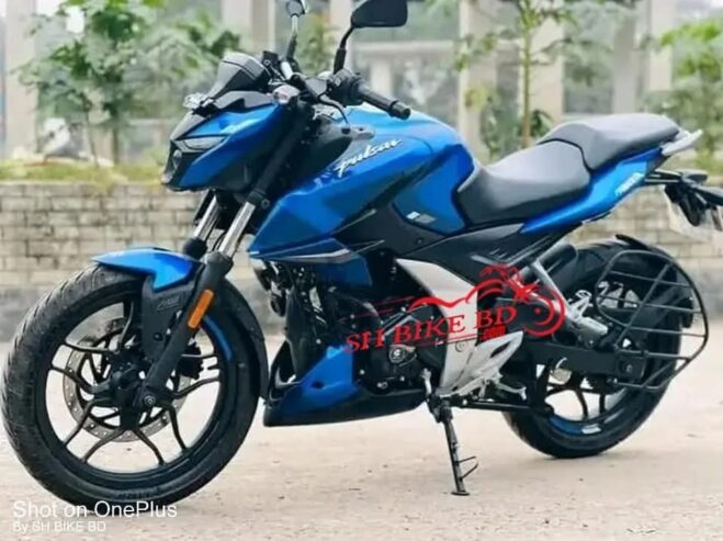 Bajaj Pulsar N160 For Sale in Dhaka